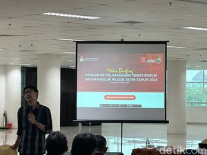 Ini 7 Panelis di Debat Perdana Pilgub Jatim 2024