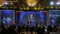 Sebelumnya penjualan online dari luar negeri bisa dilakukan secara langsung ke Indonesia tanpa pengawasan yang ketat. Hal itu merugikan usaha dalam negeri karena barang luar negeri tidak ada izin BPOM tapi bisa bebas beredar.  