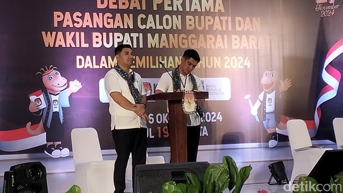 Paslon bupati-wakil bupati Manggarai Barat Christo Mario Y Pranda-Richard Tata Sontani (Mario-Richard), Rabu (16/10/2024). (Ambrosiius Ardin)