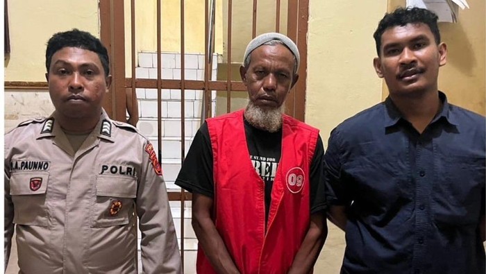 Pedagang pasar di Ambon ditangkap usai mengancam satpol PP menggunakan parang.
