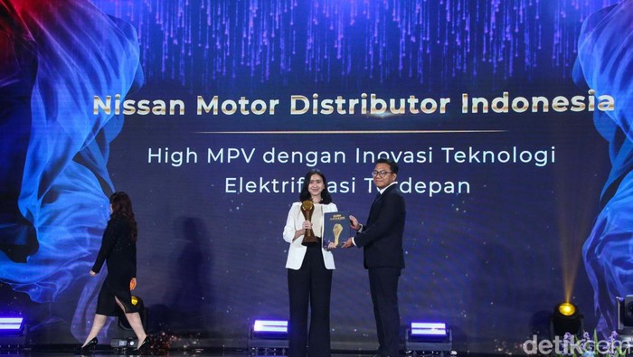 Potret Nissan Motor Berjaya di detikcom Awards 2024 Nissan Motor Distributor Indonesia berjaya di detikcom Awards 2024. Mereka raih penghargaan kategori High MPV Dengan Inovasi Teknologi Elektrifikasi Terdepan.