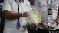 Setiap pengoplosan satu tabung elpiji 12 kg, masyarakat dirugikan hingga Rp 140.000.  