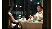 Di akun Instagram resmi miliknya, Prabowo kerap mengunggah momen makan bersama keluarga hingga makan bersama Presiden Jokowi. Foto: Instagram @prabowo