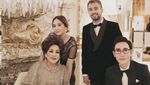 Romantis! Raffi Ahmad Beri Kue dan Ajak Nagita Slavina Makan Bareng