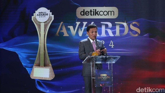 Anggota DPR RI Habiburokhman meraih detikcom Awards 2024. Habiburokhman dinobatkan sebagai Legislator Konsisten dalam Advokasi Masyarakat.