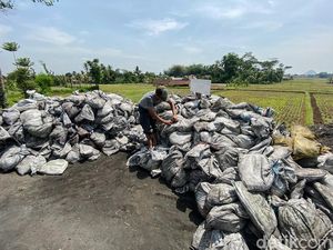 DLH KBB Investigasi Pembuangan Limbah Batu Bara yang Bikin Warga Geram