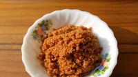 Gulo puan adalah makanan asal Palembang, diolah dari gula dan susu kerbau. Karena susu kerbau sulit dicari membuat makanan ini seakan hilang secara perlahan. Foto: Site Culinary/Visual