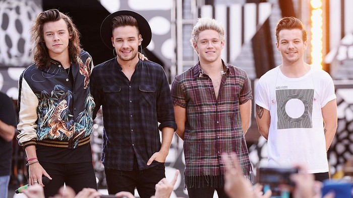NEW YORK, NY - AUGUST 04:  (L-R)  Harry Styles, Liam Payne, Niall Horan, and Louis Tomlinson of One Direction perform on ABC's 