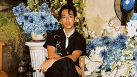 Hal tersebut membuat netizen terkejut tak percaya. Ada yang percaya bahwa itu benar foto Abidzar, dan ada pula yang meyakini bahwa itu adalah hoax. Foto: Instagram @abidzar73