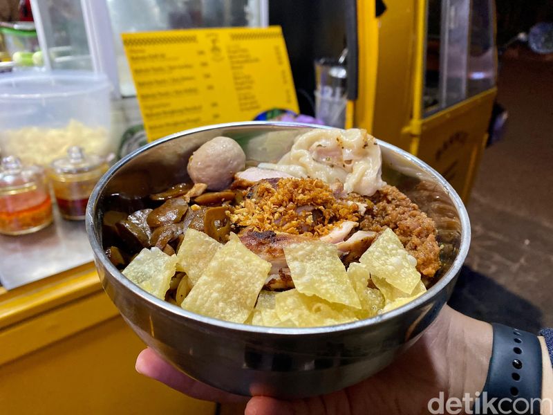 Bakmi Tiga Roda
