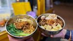 Jajan Bakmi Hong Kong Ayam Panggang  di Bajaj Kuning