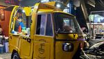 Jajan Bakmi Hong Kong Ayam Panggang  di Bajaj Kuning