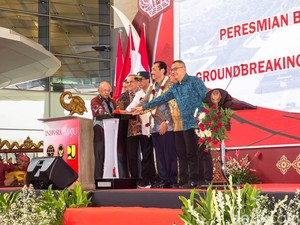 Menko Luhut dan Menhub Budi Sumadi Resmikan Bandara Dhoho Kediri