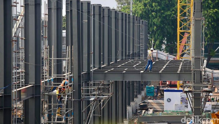 Stasiun Tanah Abang, Jakarta, tengah diperluas. Begini progresnya.