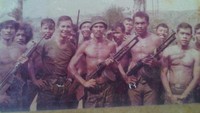 Tugas pertama Prabowo setelah bergabung dalam Kopassandha, atau pasukan elite Angkatan Darat yang merupakan cikal bakal Kopassus adalah sebagai komandan pleton pada Grup I/Para Komando yang menjadi bagian dari pasukan operasi Tim Nanggala di Timor Timur. (Dok. Wikipedia/Arsip Prabowo Subianto)