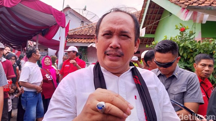 Cagub Jabar Jeje Wiradinata di Majalengka