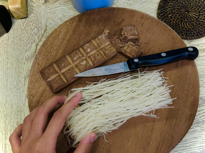 cokelat kunafa ekonomis, netizen bikin pakai bihun
