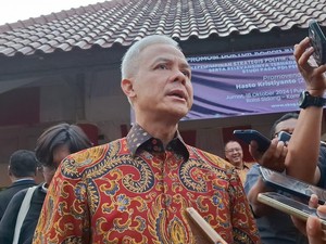 Ganjar Berencana Datang Pelantikan Prabowo Kecuali Ada Perintah Partai