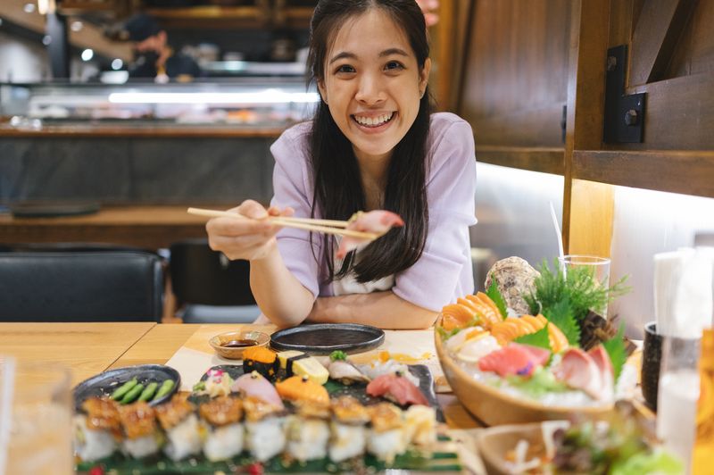 Ilustrasi Sushi