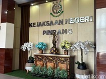 Warga Pinrang Sebut Eks Bupati Irwan Pembohong-Bikin Bangkrut Jadi Tersangka