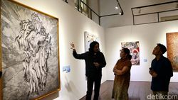 Melihat Karya Lukis Painting of The Year 2024