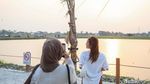 Menikmati Matahari Tenggelam di Pantai Pasir Putih Babelan Bekasi