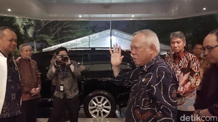 Topi Legendaris Basuki selama jadi Menteri PUPR