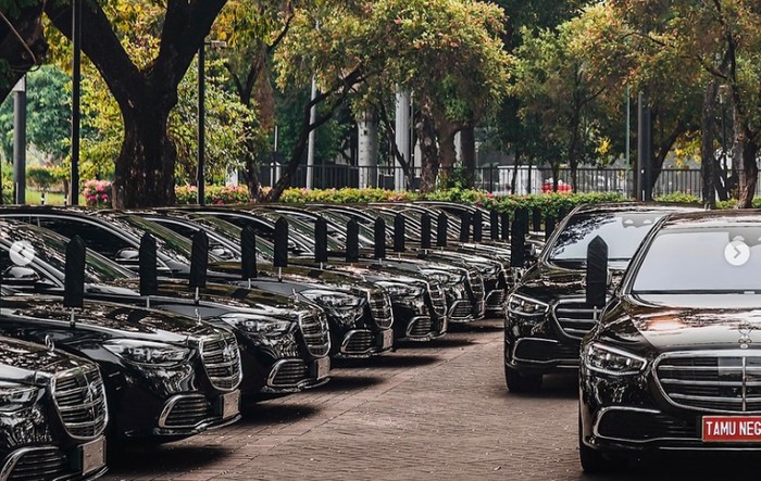 Mercedes-Benz S Class untuk tamu di pelantikan Prabowo-Gibran