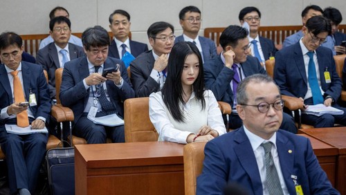 K-pop star, Hanni, a member of the group NewJeans, attends a South Korean National Assembly’s environment and Labour Committee meeting in Seoul, South Korea, in this photo taken on October 15, 2024. Yonhap via REUTERS THIS IMAGE HAS BEEN SUPPLIED BY A THIRD PARTY. NO RESALES. NO ARCHIVES. SOUTH KOREA OUT. NO COMMERCIAL OR EDITORIAL SALES IN SOUTH KOREA..
