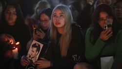 Nyala Lilin untuk Liam Payne Nyala Lilin untuk Liam Payne