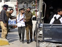 Protes Dugaan Pemerkosaan, Ratusan Mahasiswa Pakistan Ditangkap Polisi