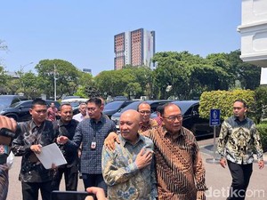 Para Menteri Mulai Berdatangan ke Istana untuk Makan Siang Bersama Jokowi