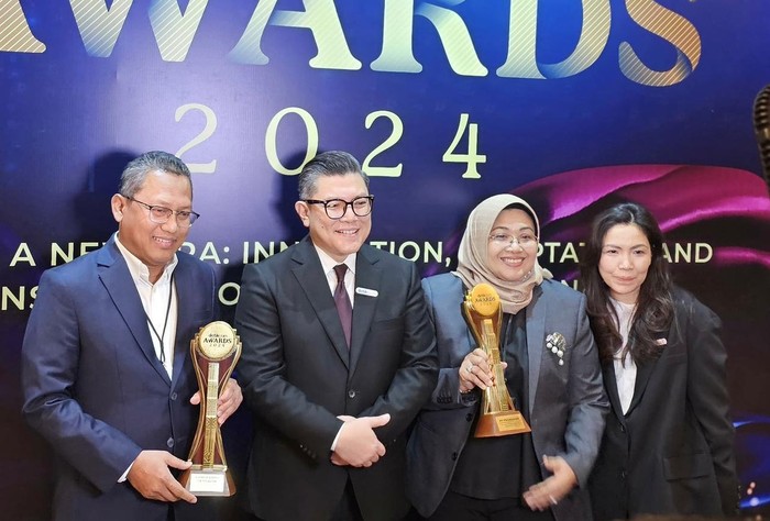 Pegadaian meraih detikcom Awards