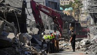 Itu adalah serangan Israel paling signifikan terhadap gedung negara Lebanon sejak melancarkan serangannya dua minggu lalu dan terjadi meskipun ada kekhawatiran AS tentang meningkatnya jumlah korban tewas dan kekhawatiran akan perang habis-habisan di wilayah tersebut.