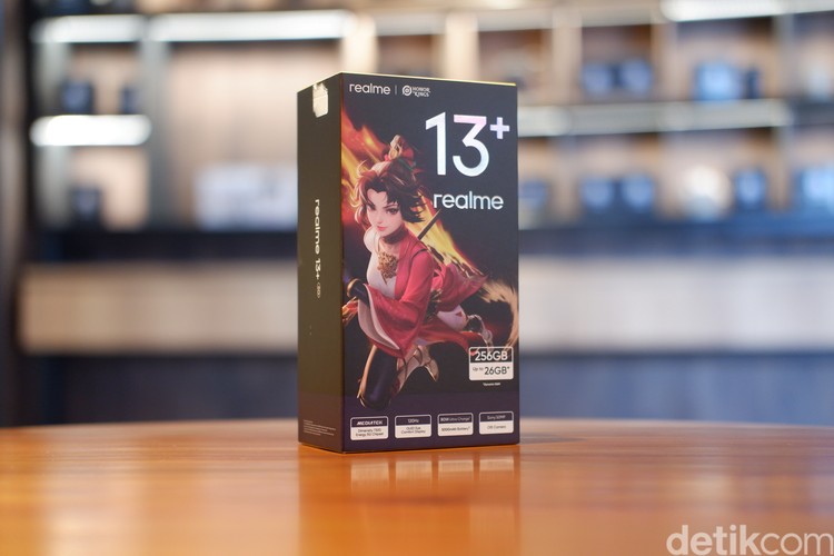 Realme 13 Plus 5G