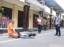 Rekonstruksi Siswa MTs Blitar Tewas Dilempar Kayu, 23 Adegan Diperagakan