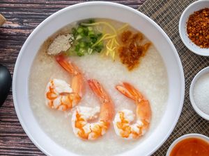 3 Resep Bubur Gurih yang Bisa Hangatkan Tubuh Saat Sarapan