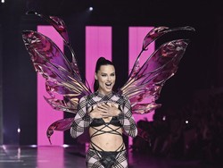 Foto: Reuni Para Bidadari Victorias Secret, Adu Seksi Lingerie Bersayap