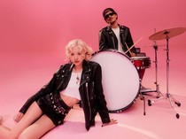 Lagu APT. Rose-Bruno Mars, nge-Tren di Indonesia Tapi Dijauhi di Korsel
