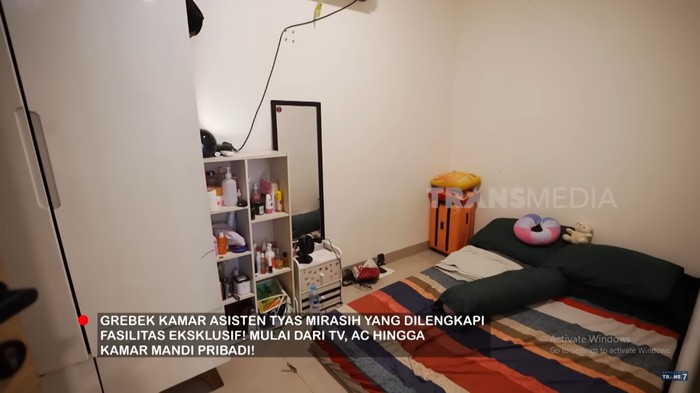 Rumah Tyas Mirasih yang sediakan tempat tinggal khusu untuk asisten rumah/Tangkapan layar/Youtube FYP Trans7 Rumah Tyas Mirasih yang sediakan tempat tinggal khusu untuk asisten rumah