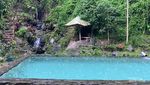 Kolam Renang Ciharus, Surga Tersembunyi dari Mata Air Alami Garut