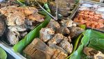Warung Sunda Ini Punya Ayam Goreng dan Pepes Ikan Mas Super Gurih!