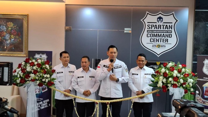 AHY Resmikan Posko Satgas Mafia Tanah