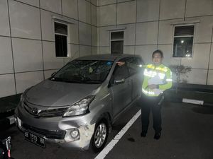 Viral Avanza Dirusak Massa di Terminal Condongcatur Sleman gegara Tabrak Lari