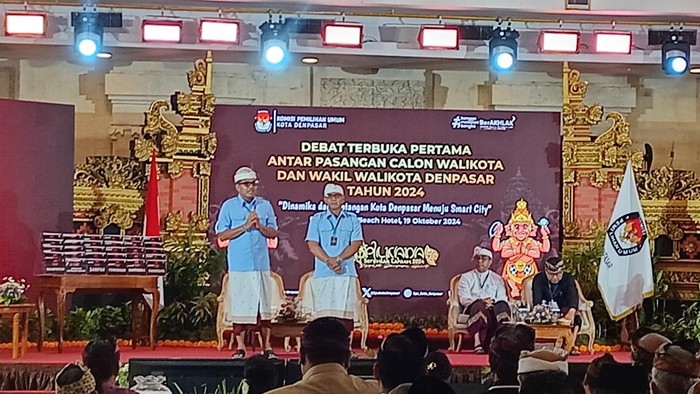 Debat publik Pilwalkot Denpasar 2024, Sabtu (19/10/2024). (Aryo Mahendro/detikBali)