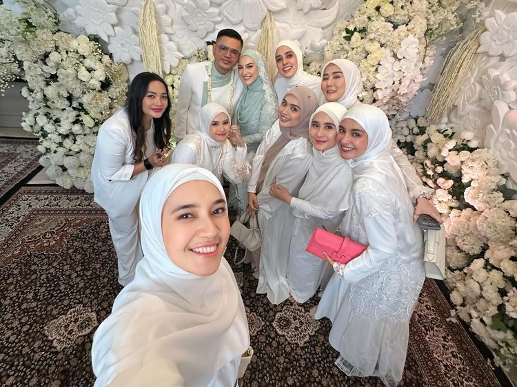 Potret Pernikahan Tertutup Irish Bella, Ini Sosok Suaminya