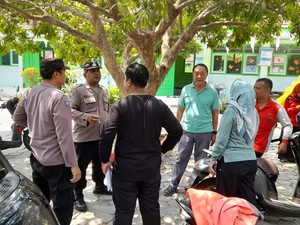 Sederet Fakta Nyesek 16 Siswa SD di Blitar Keracunan Massal Njajan Jeli