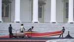 Melihat Persiapan Pisah Sambut Presiden di Istana Merdeka
