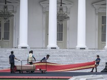 Melihat Persiapan Pisah Sambut Presiden di Istana Merdeka