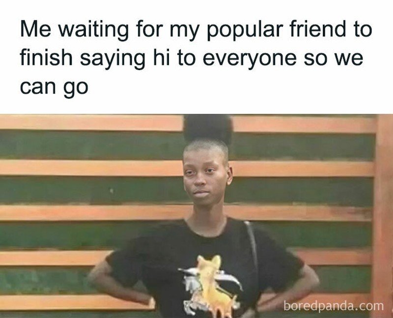 Meme berikut ini bakal bikin kaum introvert merasa terpanggil. Mana yang paling 'iya lagi' buat kamu?